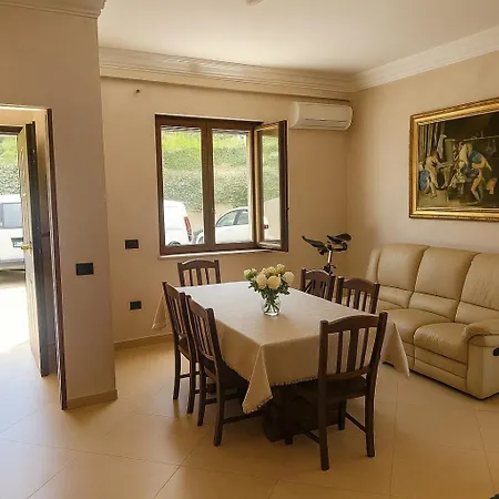 Tolomeo Вибо Валентия Марина